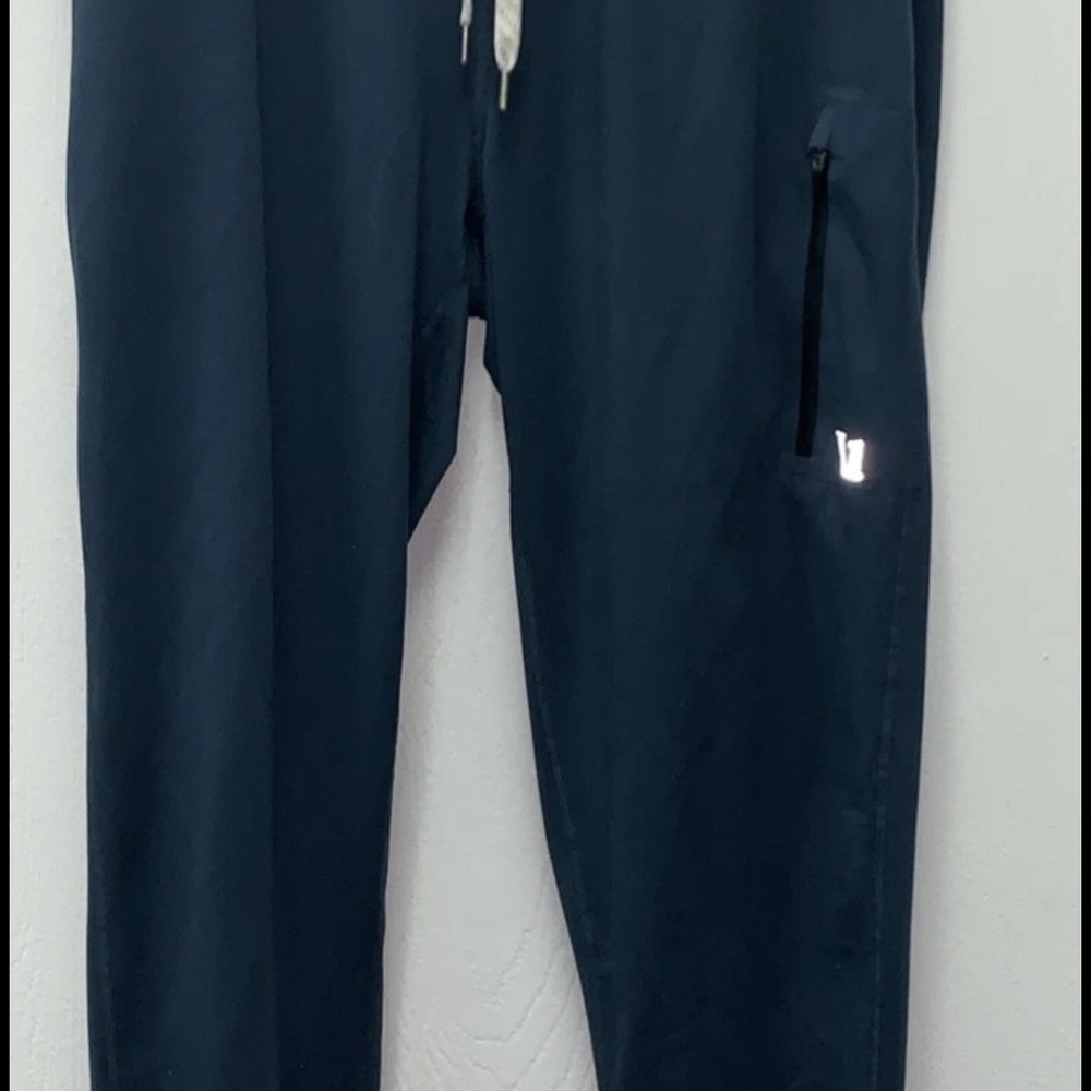 Vuori Sunday Performance Men’s Ink Joggers 30” inseam LT Large long tall